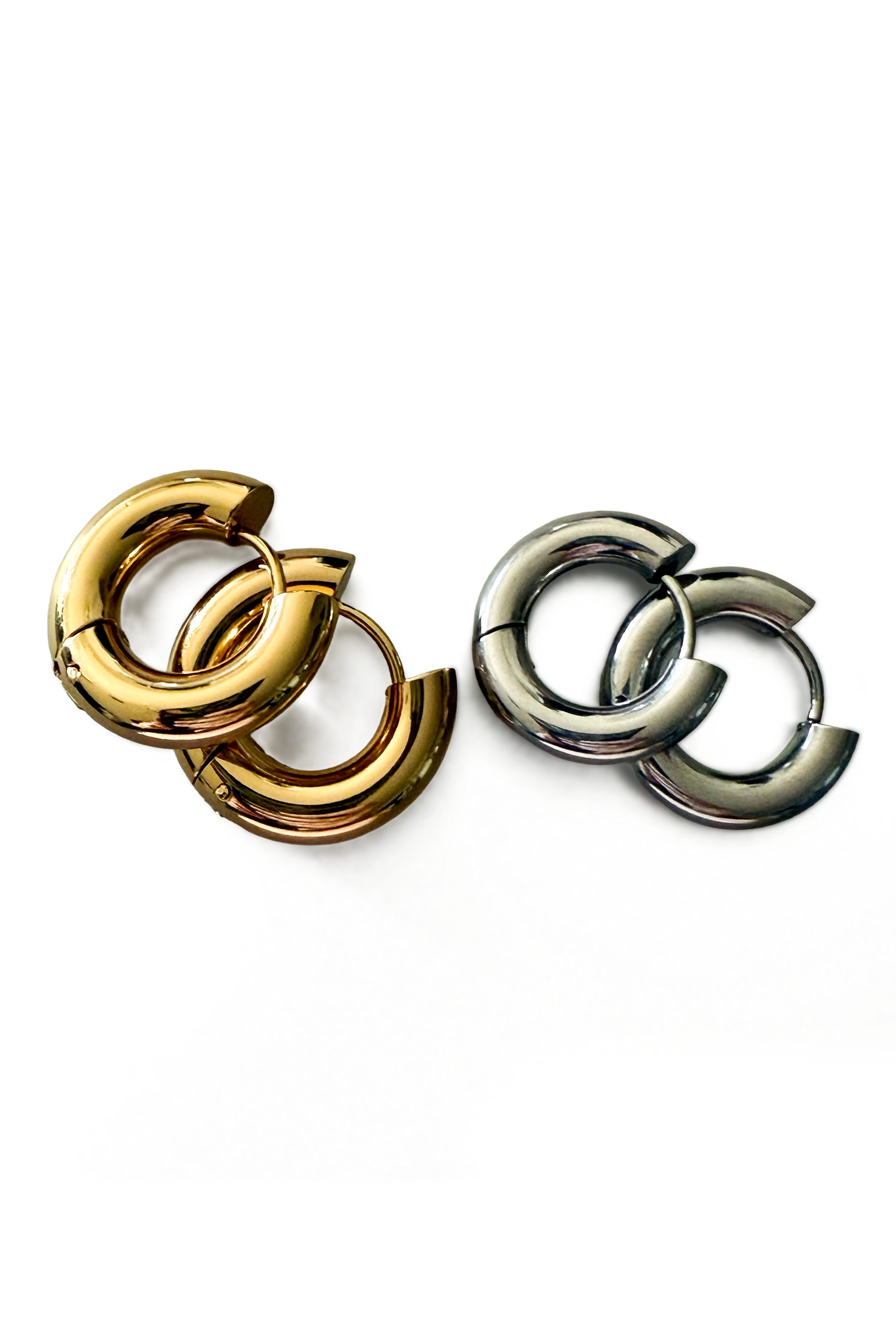 Chuncky 18k Gold & Silver Huggie Earrings