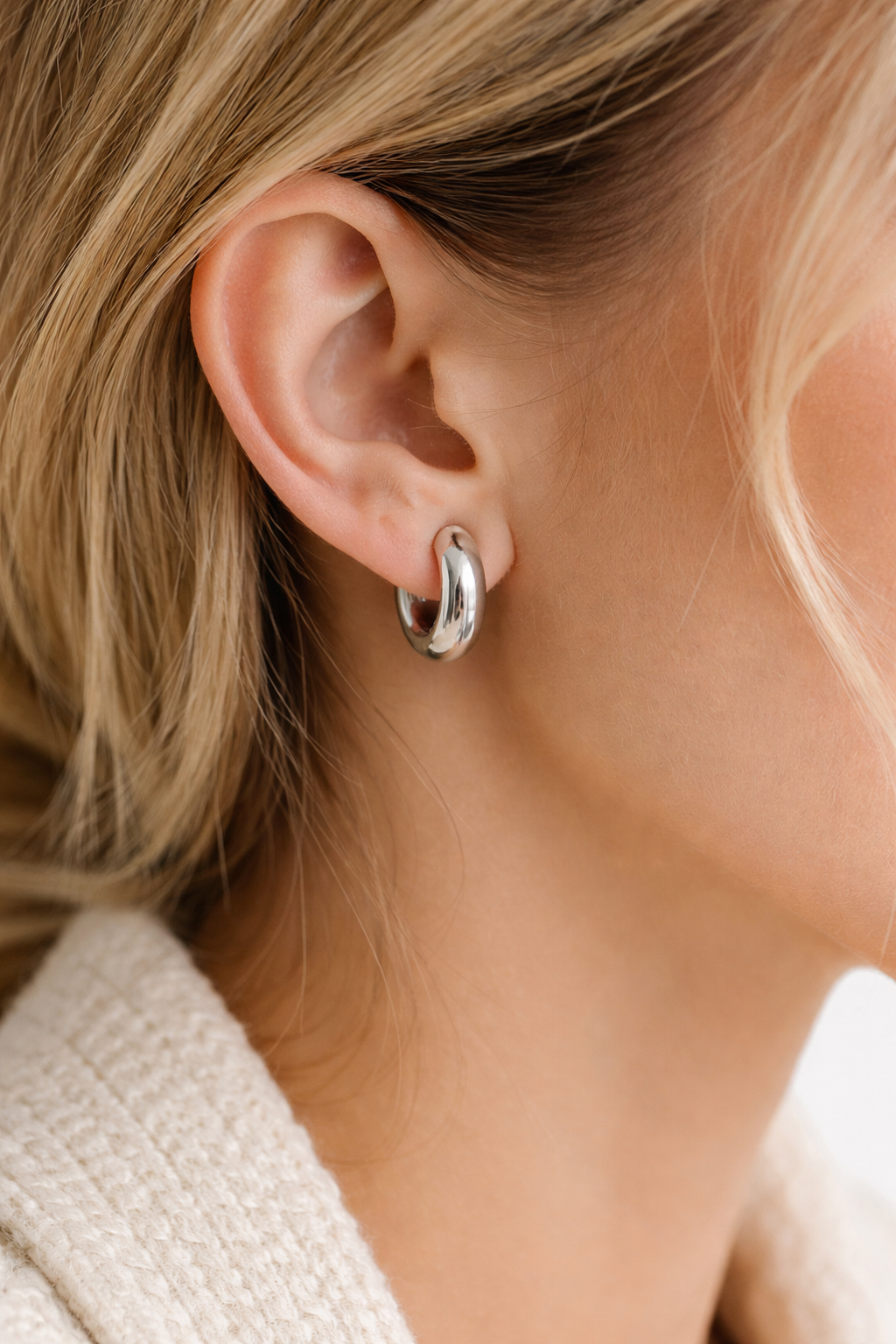 Chuncky 18k Gold & Silver Huggie Earrings